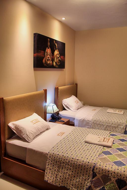 Villa Real Hotel & Suites Chiclayo Zimmer foto
